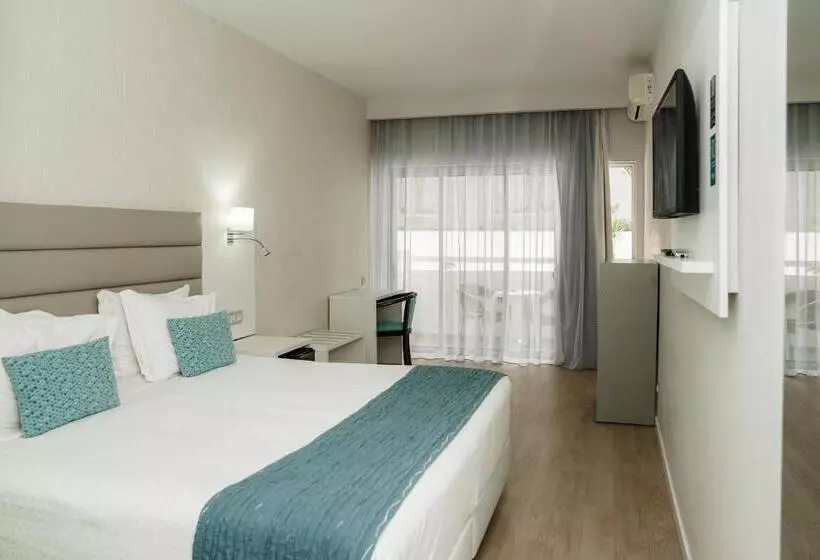 Fotos del hotel Carvi Beach:  12