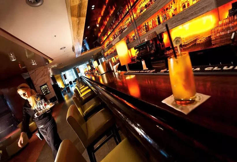 Fotos del hotel Dorint  Am Heumarkt Köln:  4