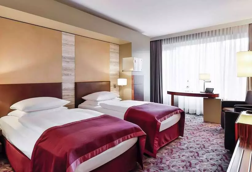 Fotos del hotel Dorint  Am Heumarkt Köln:  22