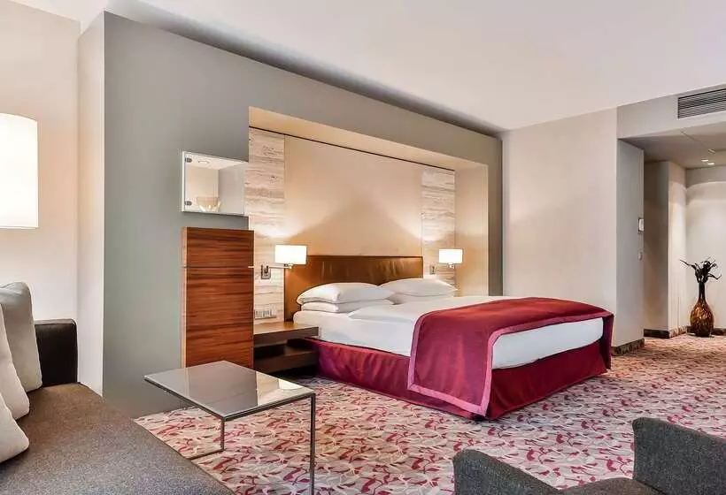 Fotos del hotel Dorint  Am Heumarkt Köln:  21