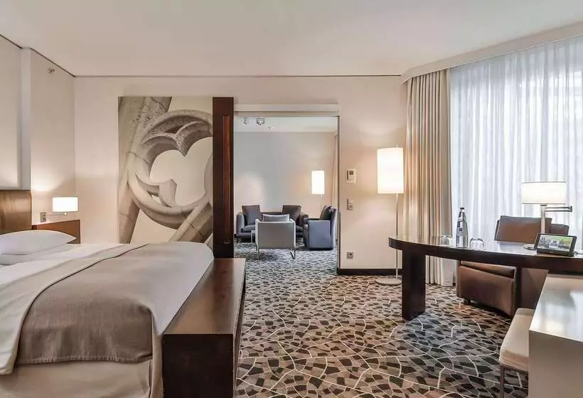 Fotos del hotel Dorint  Am Heumarkt Köln:  14