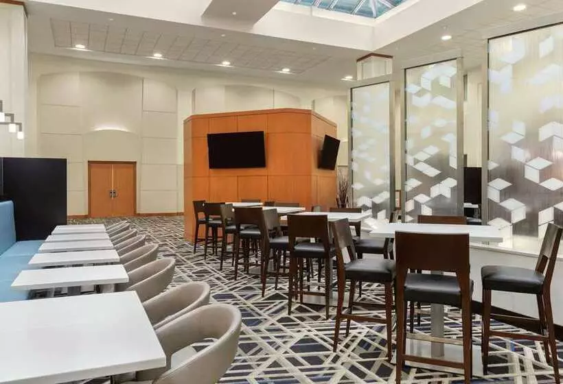 Fotos del hotel Embassy Suites Boston At Logan Airport:  9