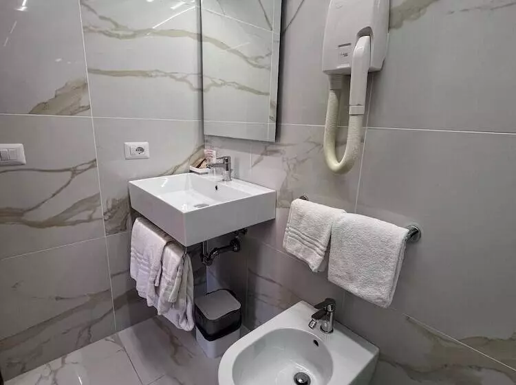 Fotos del hotel Garda:  12