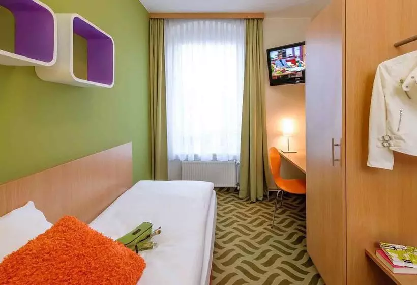 Fotos del hotel Ibis Styles Berlin City Ost:  22