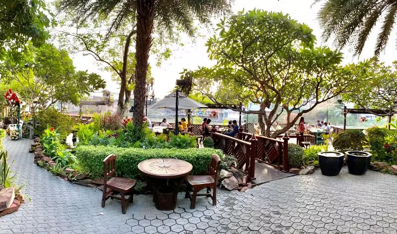 Fotos del hotel Krungsri River:  5