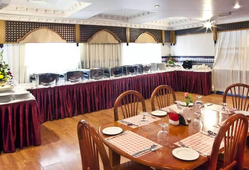 Fotos del hotel Landmark Plaza:  12