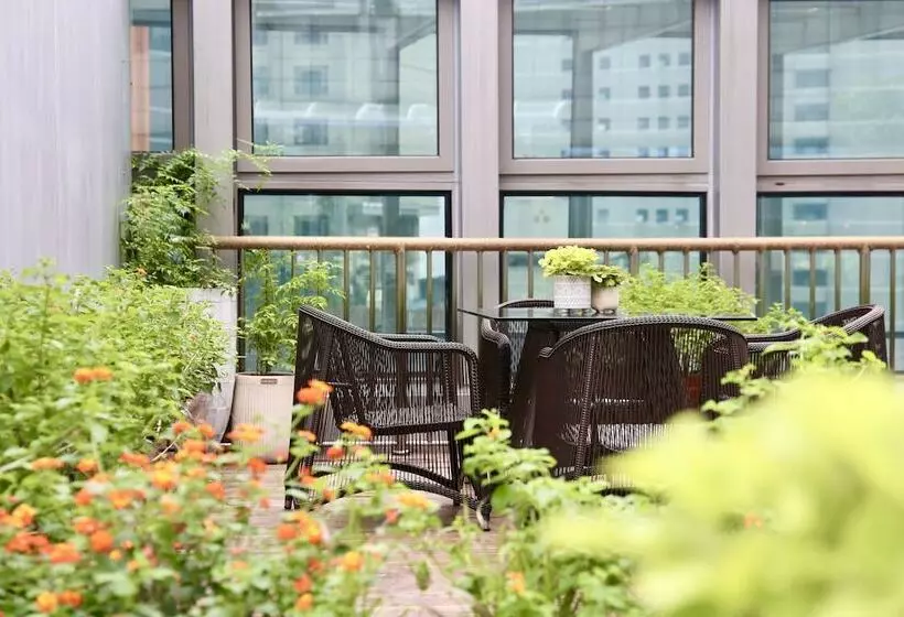 Fotos del hotel Marriott Executive Apartments Chongqing:  6