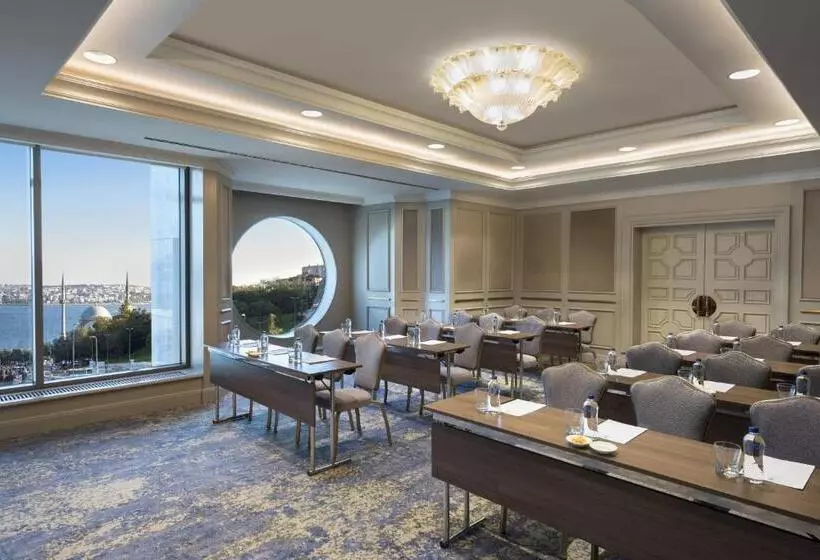 Fotos del hotel The Ritzcarlton, Istanbul At The Bosphorus:  21