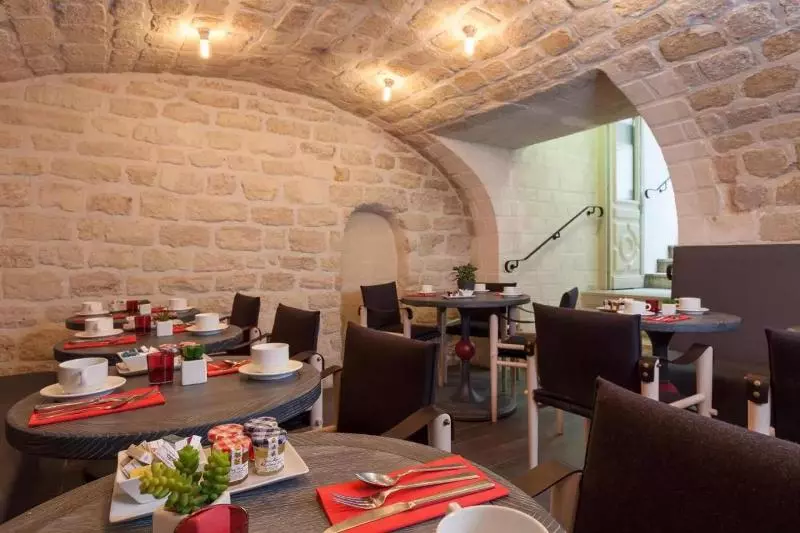 Fotos del hotel Hôtel Des 3 Poussins:  2