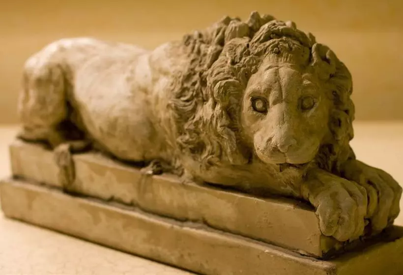 Fotos del hotel Leon De Oro Inn & Suites:  5