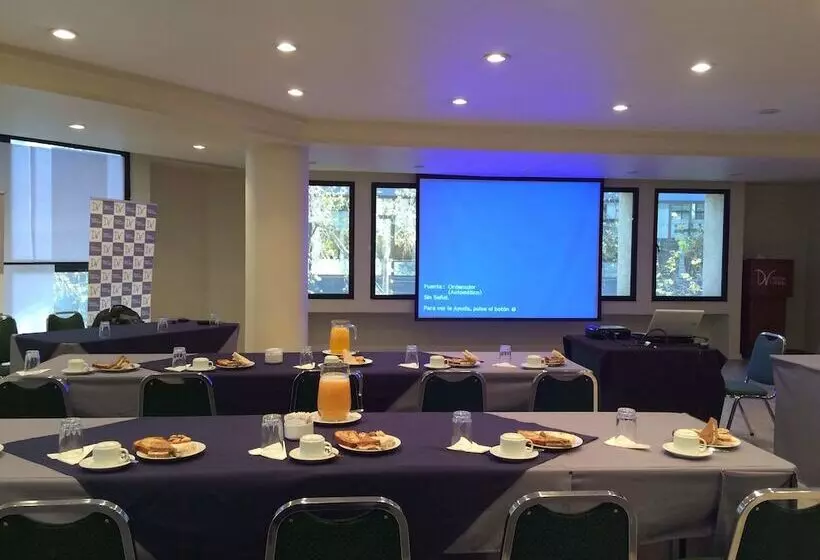 Fotos del hotel Diego De Velazquez:  17