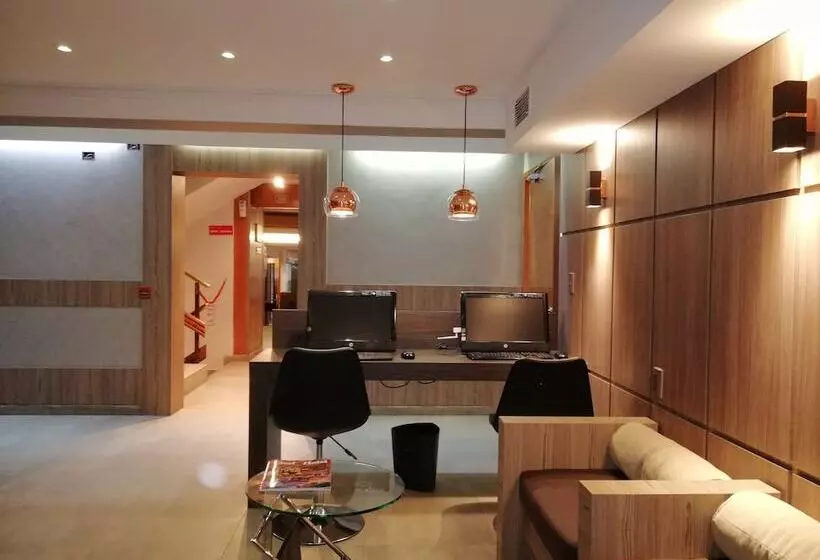 Fotos del hotel Diego De Velazquez:  8