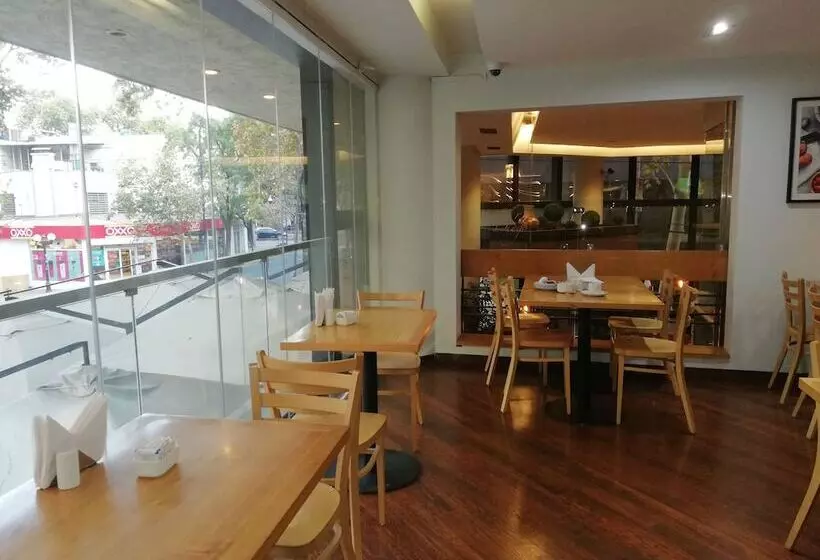 Fotos del hotel Diego De Velazquez:  16