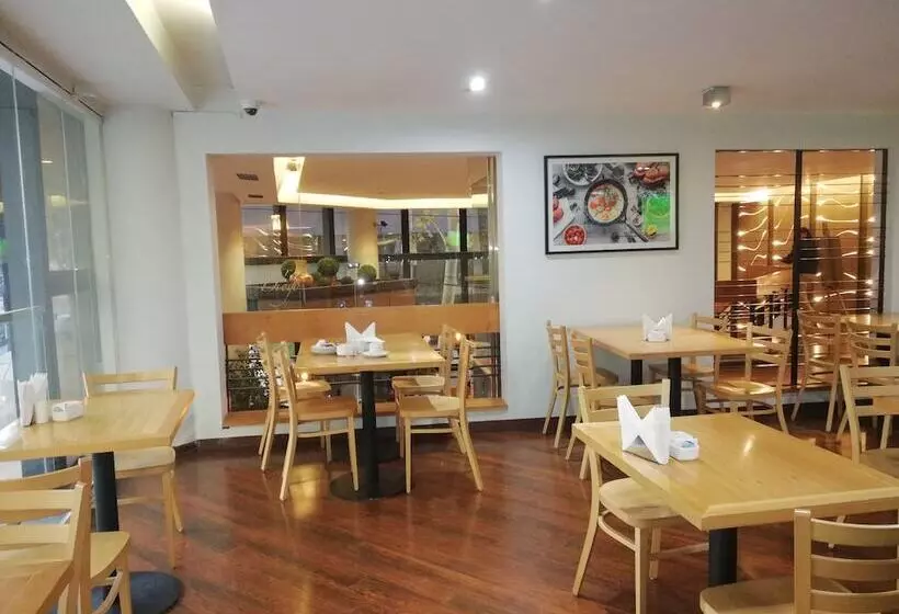 Fotos del hotel Diego De Velazquez:  15