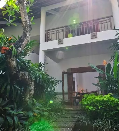 Fotos del hotel Sativa Sanur Cottages:  2