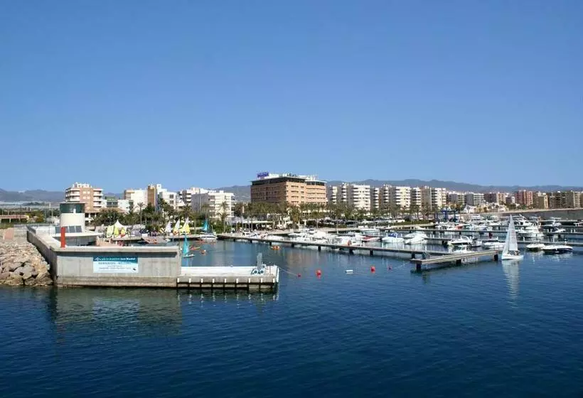 Fotos del hotel Puerto Juan Montiel Spa & Base Nautica:  10