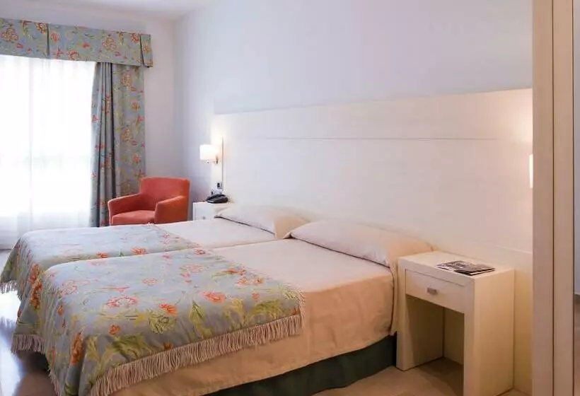 Fotos del hotel Puerto Juan Montiel Spa & Base Nautica:  7