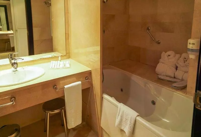 Fotos del hotel Puerto Juan Montiel Spa & Base Nautica:  33