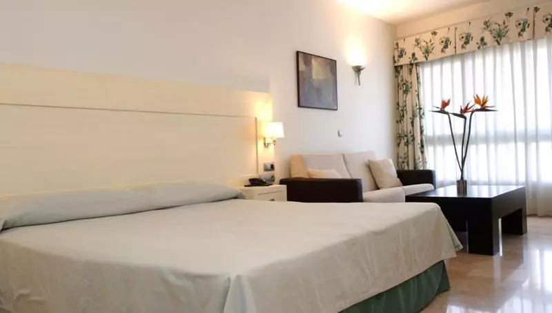 Fotos del hotel Puerto Juan Montiel Spa & Base Nautica:  26