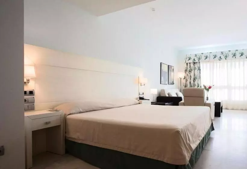 Fotos del hotel Puerto Juan Montiel Spa & Base Nautica:  18