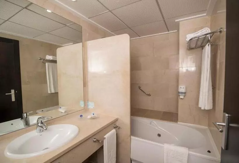 Fotos del hotel Puerto Juan Montiel Spa & Base Nautica:  35