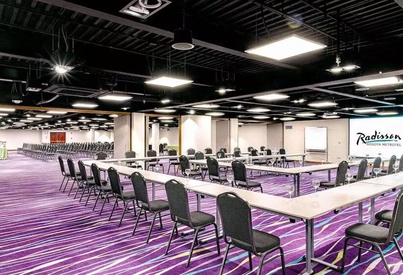 Fotos del hotel Radisson Bogota Metrotel:  13
