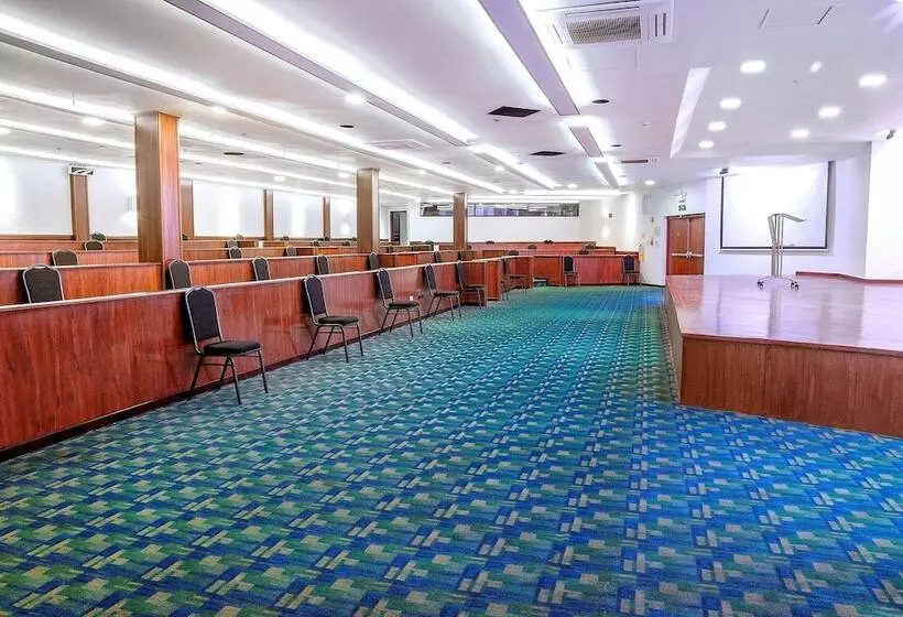 Fotos del hotel Radisson Bogota Metrotel:  14