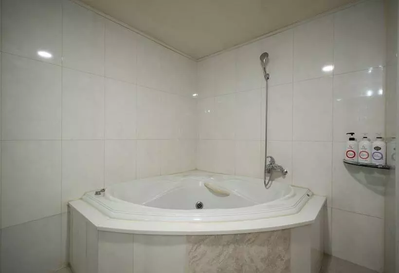 Fotos del hotel Symphony:  10