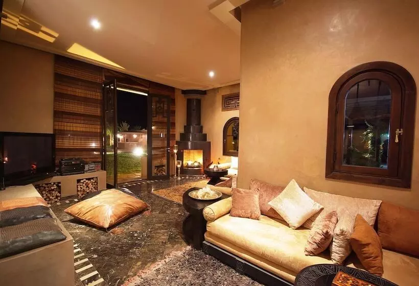 Fotos del hotel Villa Malika Silvana:  7