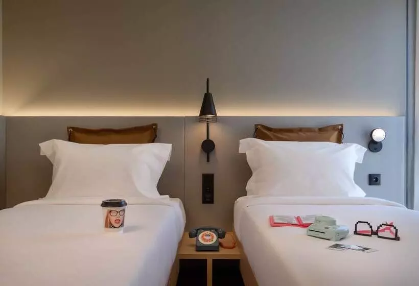 Fotos del hotel Moxy Lisboa Oriente:  21