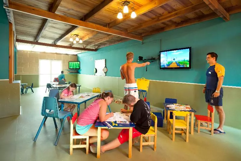 Fotos del hotel Blue Sea Lagos De Cesar:  11