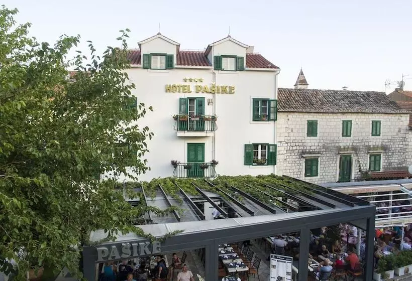 Fotos del hotel Pasike:  5