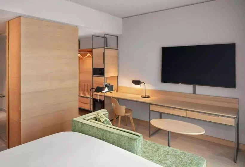 Hyatt Regency Zurich Airport The Circle