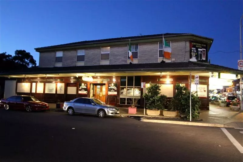 Fotos del hotel Northern Star:  2