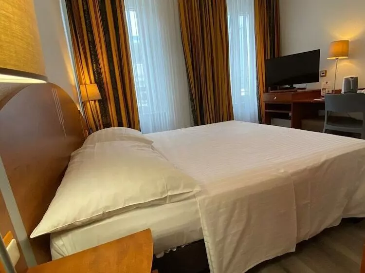 Fotos del hotel Admiral:  15