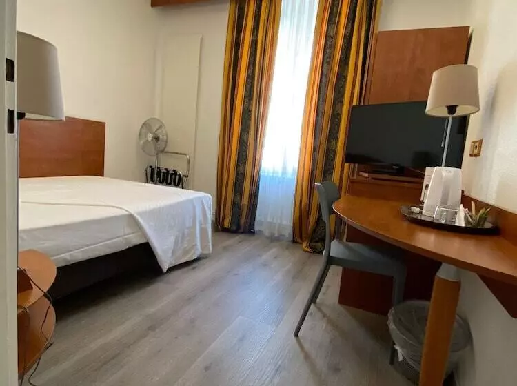 Fotos del hotel Admiral:  16