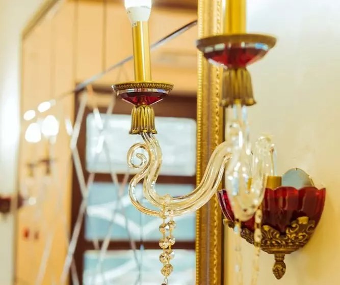 Fotos del hotel Clark International:  12