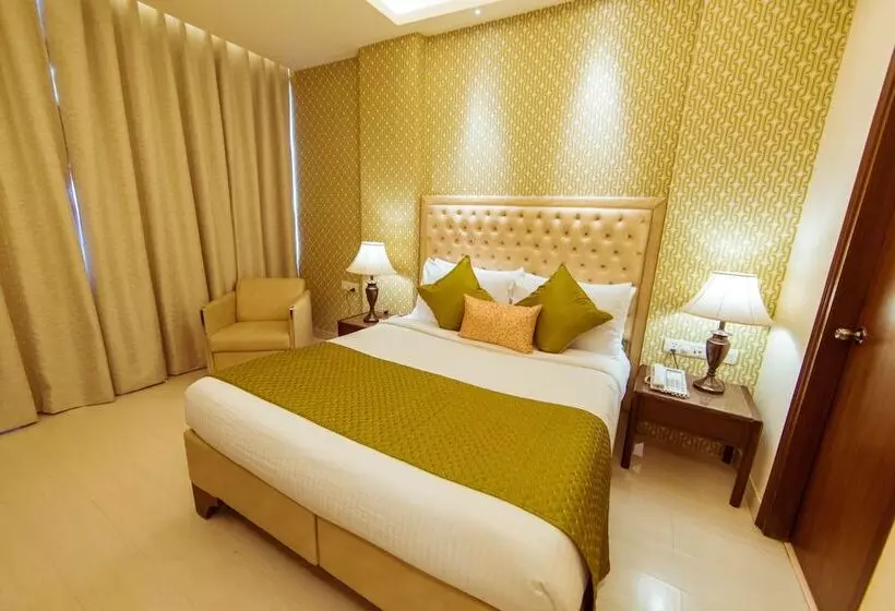 Fotos del hotel Clark International:  14