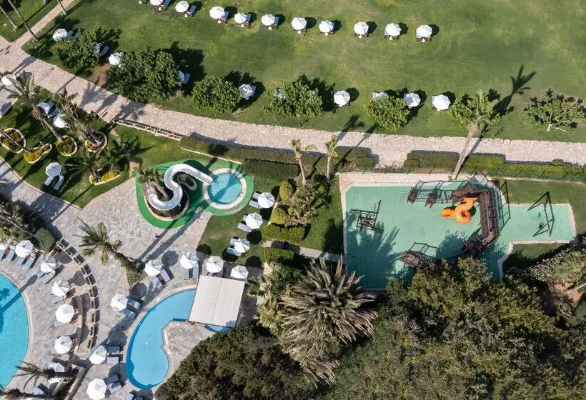 Fotos del hotel Elysium:  14