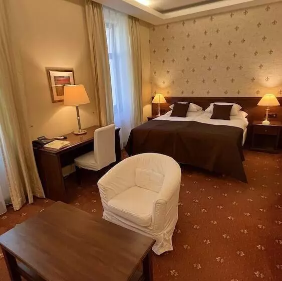 Fotos del hotel Louren:  6