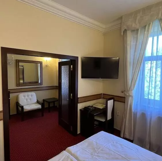 Fotos del hotel Louren:  16