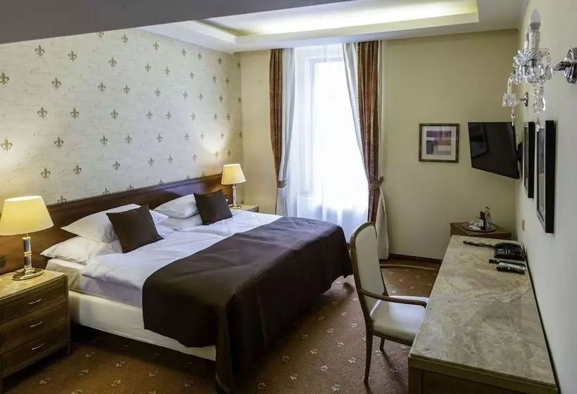 Fotos del hotel Louren:  2