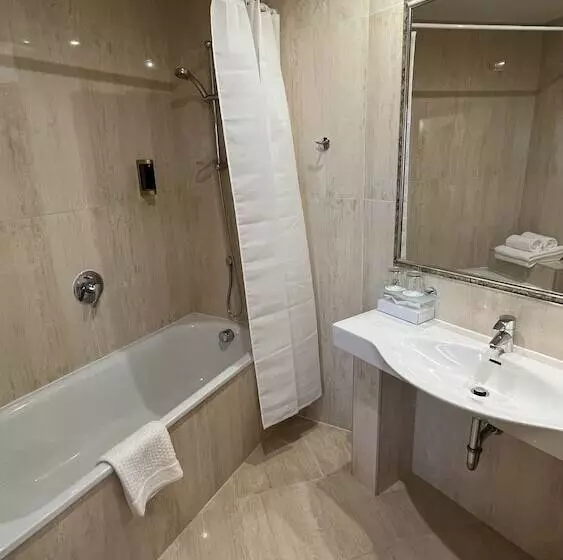 Fotos del hotel Louren:  14