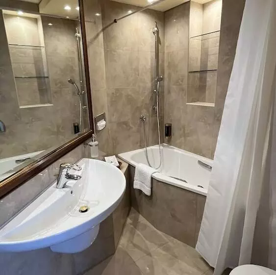 Fotos del hotel Louren:  5