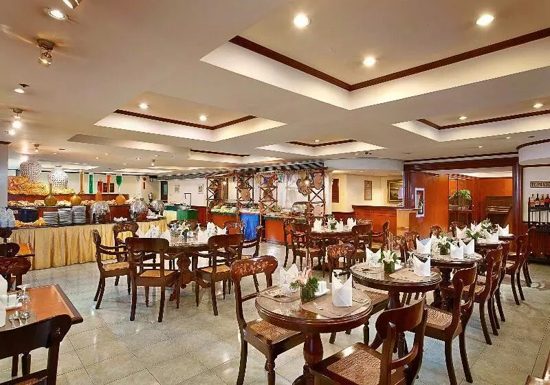 Fotos del hotel Berjaya Makati:  14