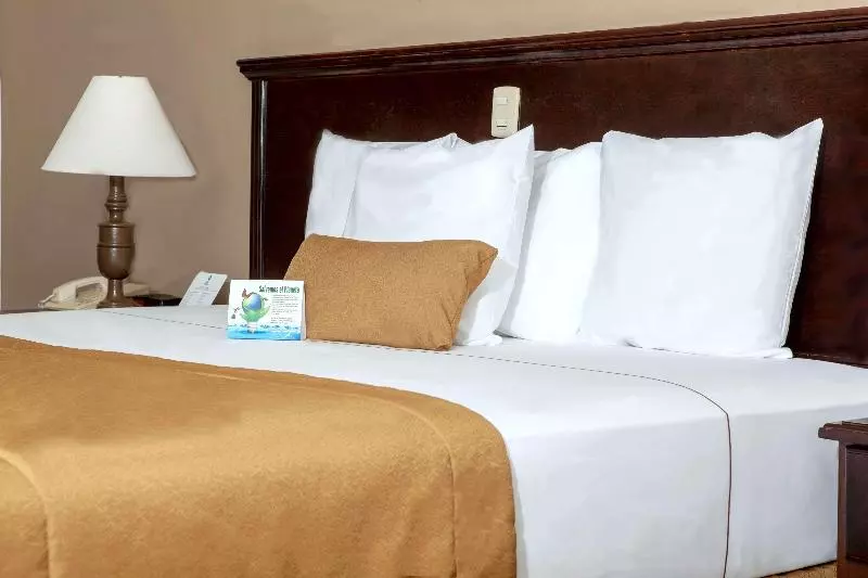 Fotos del hotel Best Western  Posada Del Rio Express:  16