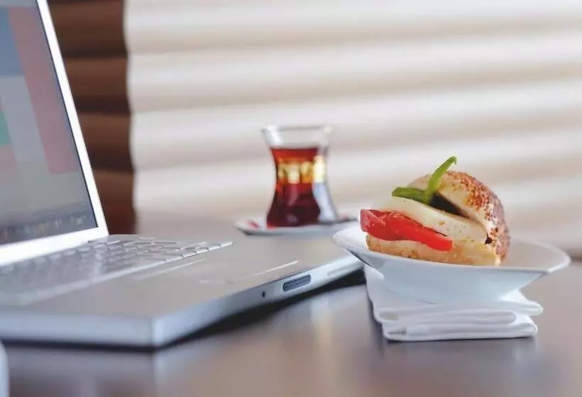 Fotos del hotel Madinah Mövenpick:  9