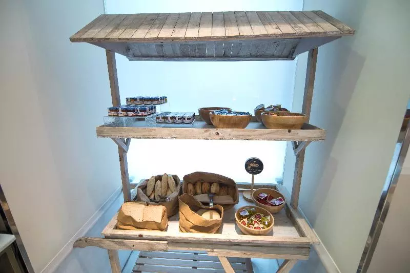 Fotos del hotel Petit Palace Marques Santa Ana:  15