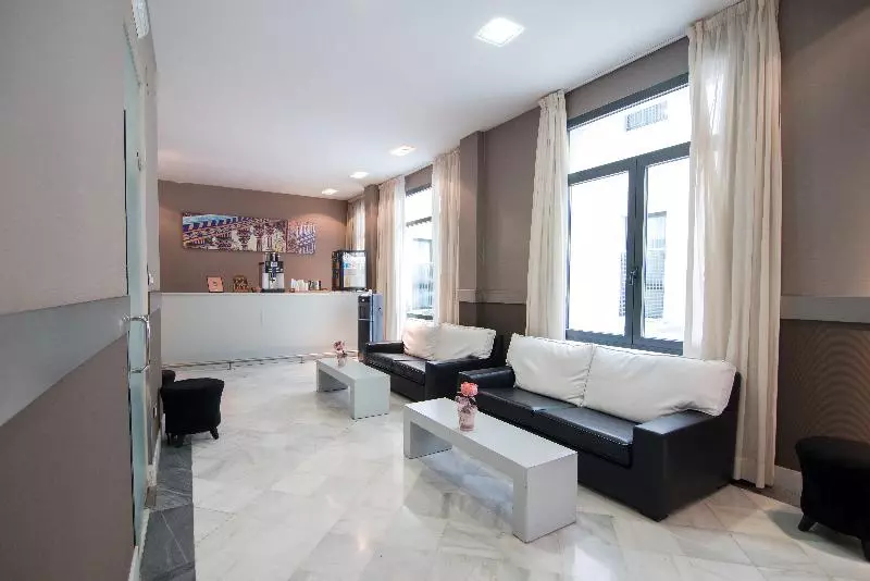 Fotos del hotel Petit Palace Marques Santa Ana:  2