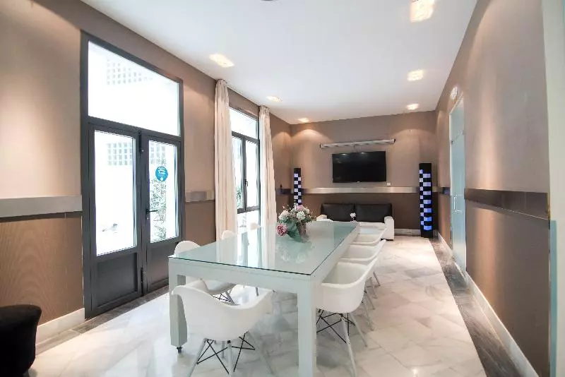 Fotos del hotel Petit Palace Marques Santa Ana:  9